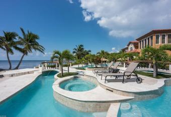Belizean Cove Estates Luxury Beachfront Villa allows 18 year olds to book a room