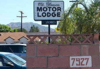 Mt. Gleason Motorlodge allows 18 year olds to book a room