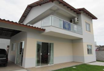 Residencial Cora    o do Mar allows 18 year olds to book a room