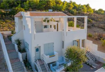 Casa Horizon has Balcony rooms