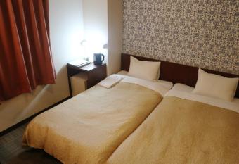 Hamamatsu Station Hotel - Vacation STAY 65835 has Smoking rooms