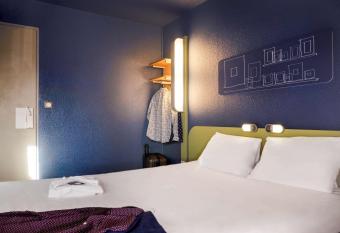 ibis budget Arles Sud Fourchon allows 18 year olds to book a room