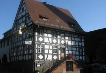 Gasthaus Sonne has Balcony rooms