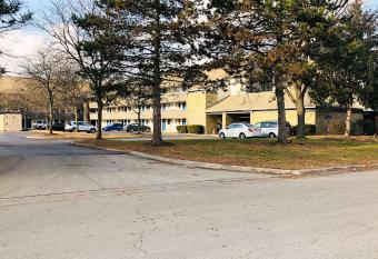 Studio 6 Columbus, OH- Quarter Horse has Smoking rooms