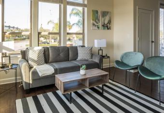 FRONTDESK The Point at Town Center Apts Jacksonville allows 18 year olds to book a room