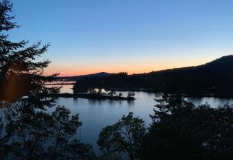 Sterling Cove has Balcony rooms