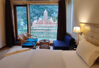 Kunwar Residency has Balcony rooms