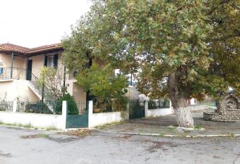 Galini has Balcony rooms