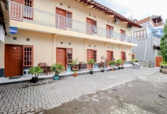 Griya Barokah has Balcony rooms