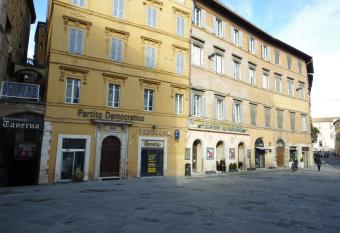 Vannucci House has Balcony rooms