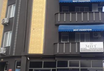 M.H.T has Balcony rooms