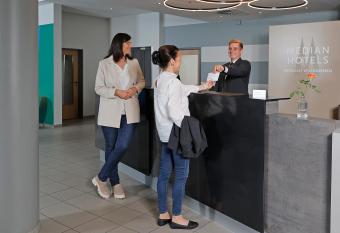 Median Hotel Hannover Messe allows 18 year olds to book a room