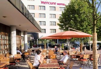 Mercure Hotel am Messeplatz Offenburg allows 18 year olds to book a room
