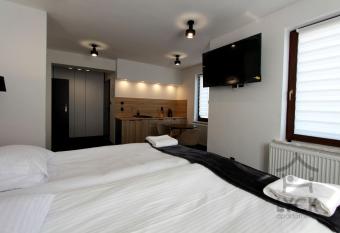 Lyck Apartamenty has Balcony rooms