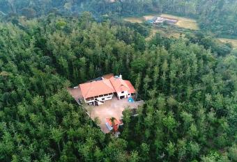 Coorg Bliss Estate Stay has Balcony rooms