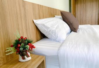 Nai Yang Residence allows 18 year olds to book a room