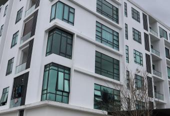 Zen66 @ Roxy Serviced Apartment allows 18 year olds to book a room