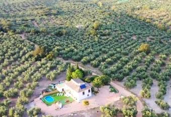 5 bedrooms villa with private pool enclosed garden and wifi at Villanueva del Trabuco has Balcony rooms