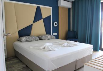 ADMIRAL POTOS studios has Balcony rooms