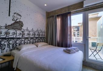 athensdot has Balcony rooms