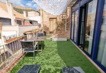 Penthouse. Old city Alicante has Balcony rooms