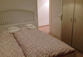 Nice Apartment 1 - City Center has Balcony rooms