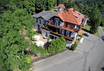 Sowia Dolina - G  ry Sowie has Balcony rooms