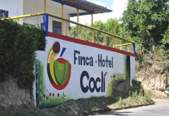 Finca Cocli has Smoking/Balcony rooms
