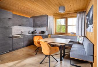 Apartmenthaus Matri allows 18 year olds to book a room