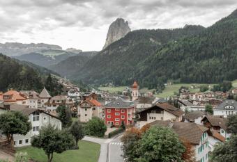 Casa al Sole allows 18 year olds to book a room