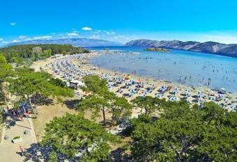 Apartment in Lopar with balcony, air conditioning, WiFi, washing machine (4886-1) has Smoking/Balcony rooms