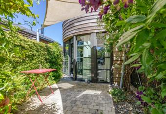 GITE LE RAFLO has Balcony rooms