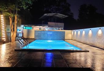 Kamal Homes has Balcony rooms