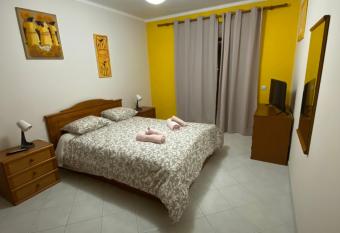 OCEAN VIEW Quartos has Balcony rooms