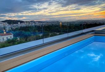 Athens Panorama Project has rooms with a private hot tub