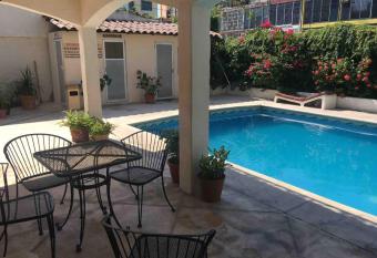 Hotel magallanes con cocineta 100 Metros de playa has Balcony rooms