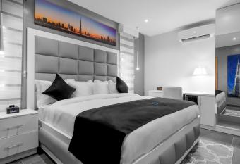 Villa Monument Hotel allows 18 year olds to book a room