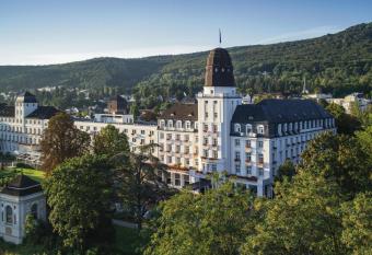 Steigenberger Hotel Bad Neuenahr allows 18 year olds to book a room