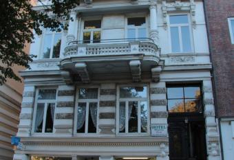 Hotel-Fink has Balcony rooms