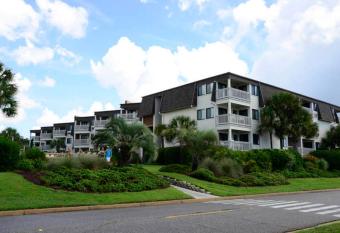 Matilda's at Ocean Forest Villas has Balcony rooms