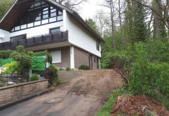 Haus Rotenburg has Balcony rooms