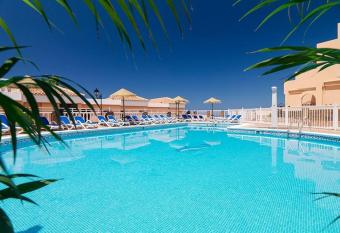 MNG-Apart Paradise Court has Balcony rooms