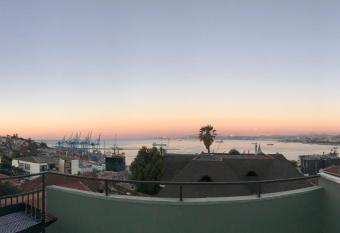 Val Paradou - ex - Casa Magnolia allows 18 year olds to book a room