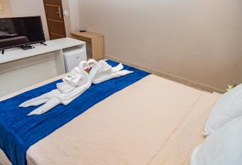 Nova Onda Hotel allows 18 year olds to book a room