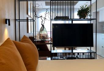 the matter Meaningful apartments allows 18 year olds to book a room