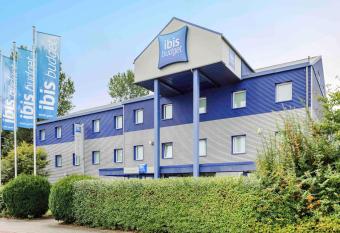 ibis budget Bremen City S  d allows 18 year olds to book a room