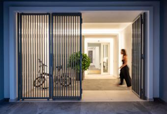 DOMU  MONTEGRAPPA 54 has Balcony rooms