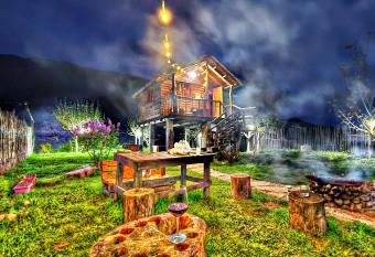 Life on the farm has Balcony rooms