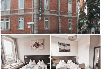 Hotel Kitzinger Hof an der B8 allows 18 year olds to book a room