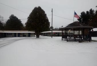 Tour Inn Motel allows 18 year olds to book a room